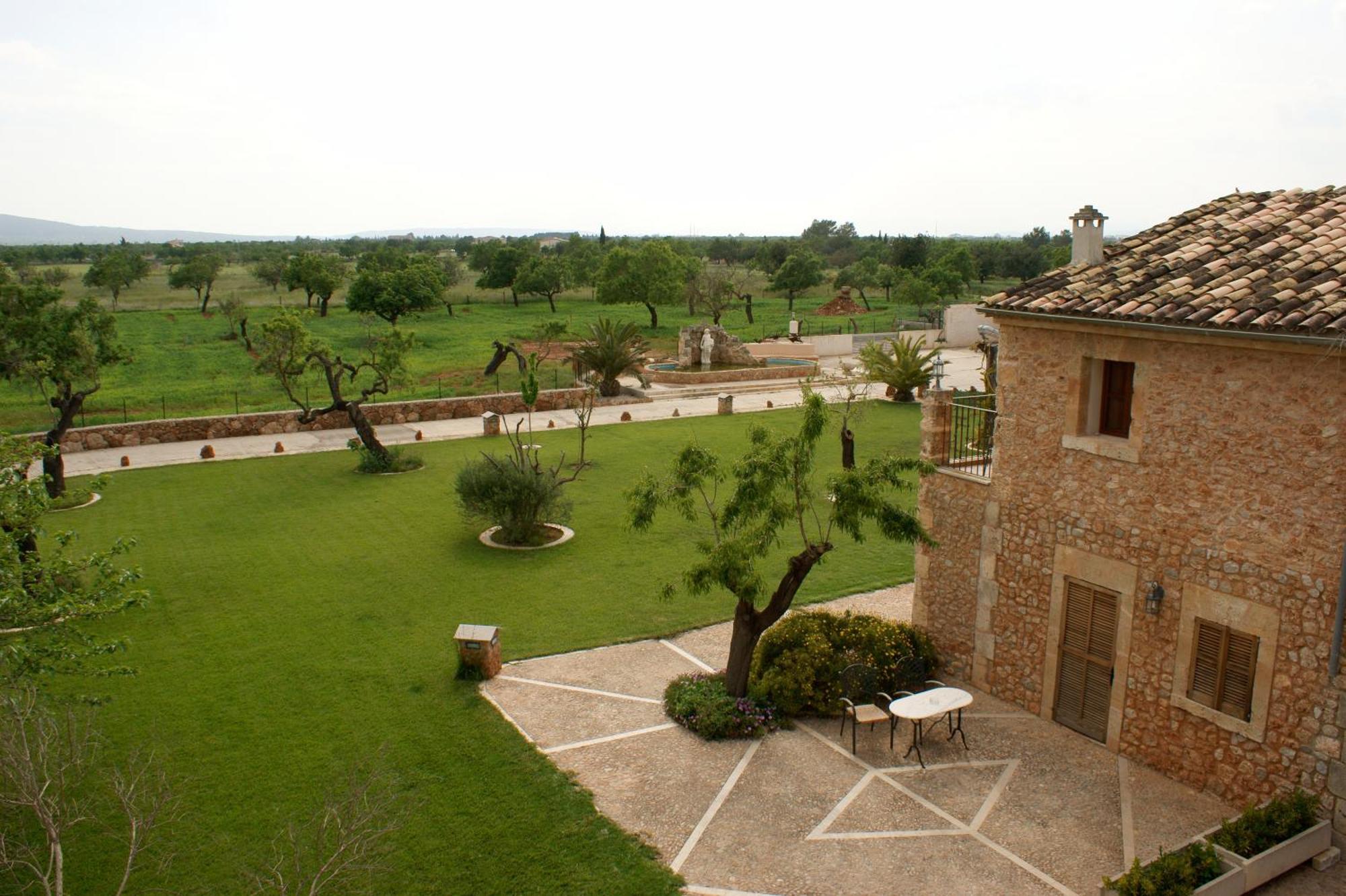 ביניסלם Agroturismo Es Quatre Cantons מראה חיצוני תמונה